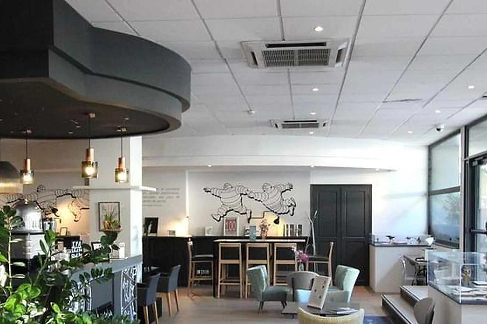 Lieux événementiels, HOTEL LITTÉRAIRE ALEXANDRE VIALATTE ****