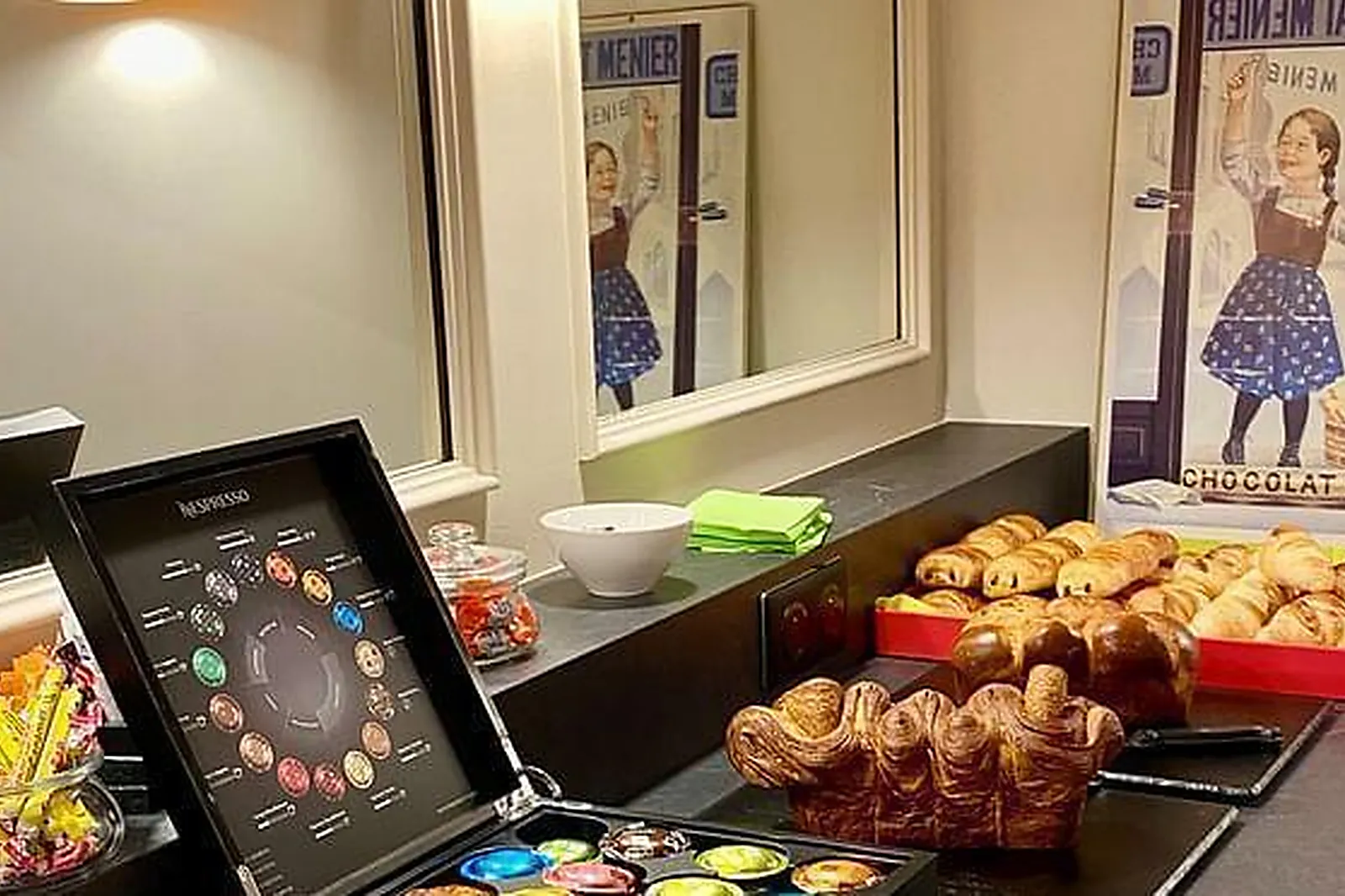 Lieux événementiels, HOTEL LITTÉRAIRE ALEXANDRE VIALATTE ****