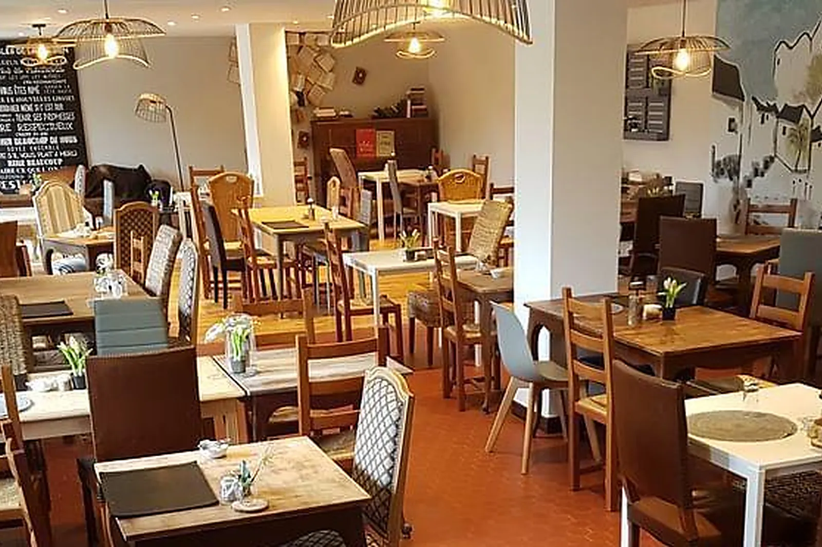 Lieux événementiels, HOTEL MAISON CARRÉE - RESTAURANT O'CARRÉ D'ART