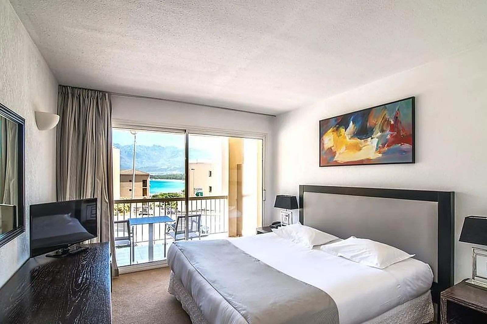 Lieux événementiels, HOTEL MARIANA CALVI ***