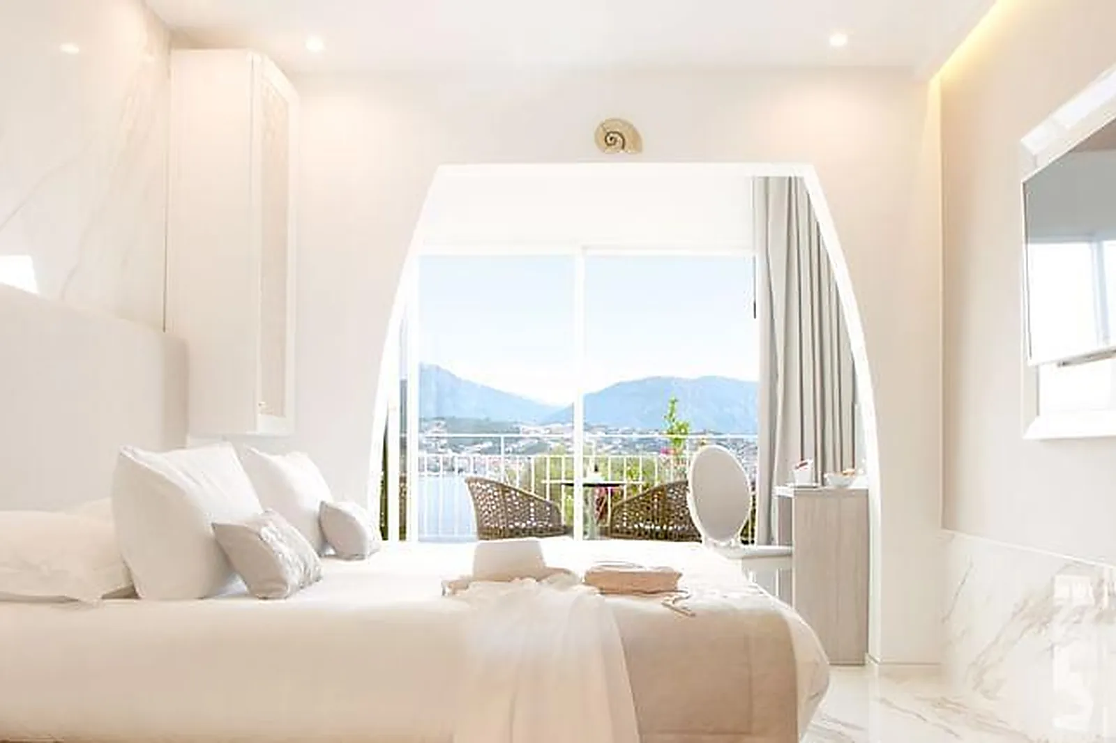 Lieux événementiels, RUE TRONCHET PARIS