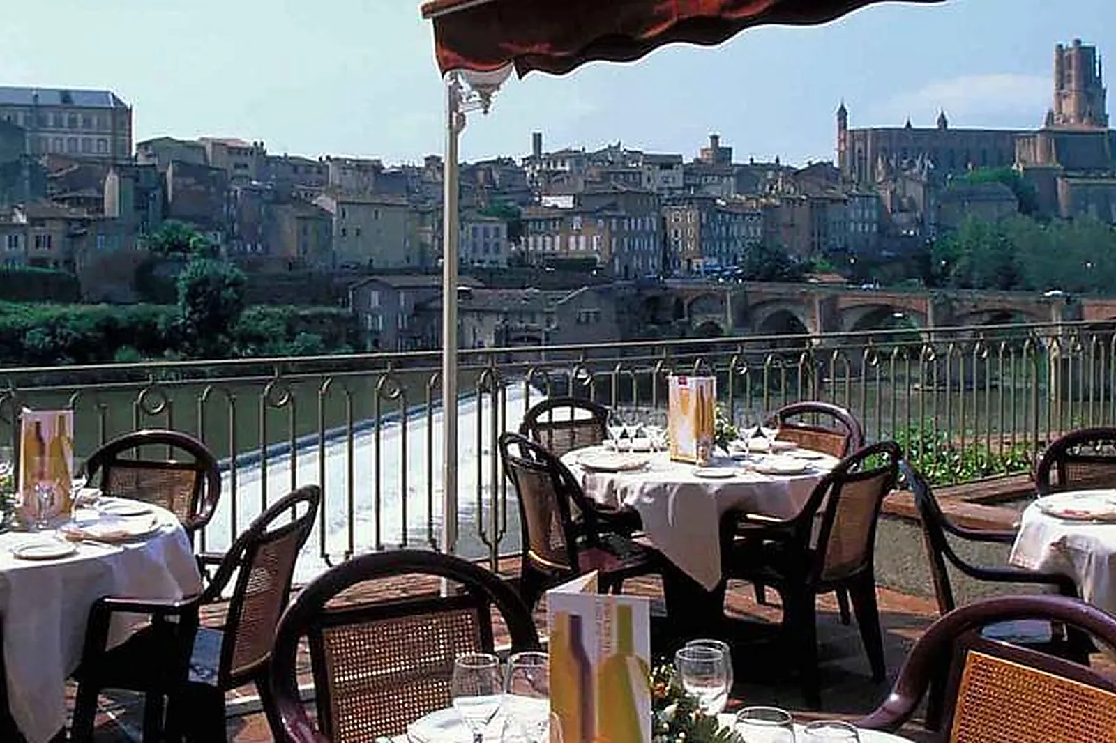 Lieux événementiels, HOTEL MERCURE ALBI BASTIDES ****