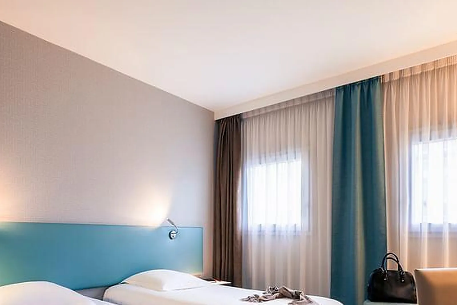 Lieux événementiels, HOTEL MERCURE MARNE LA VALLÉE BUSSY ST GEORGES