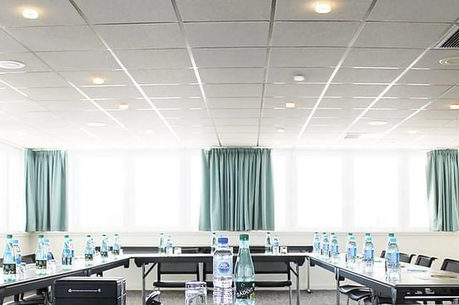 Lieux événementiels, HOTEL MERCURE MARNE LA VALLÉE BUSSY ST GEORGES