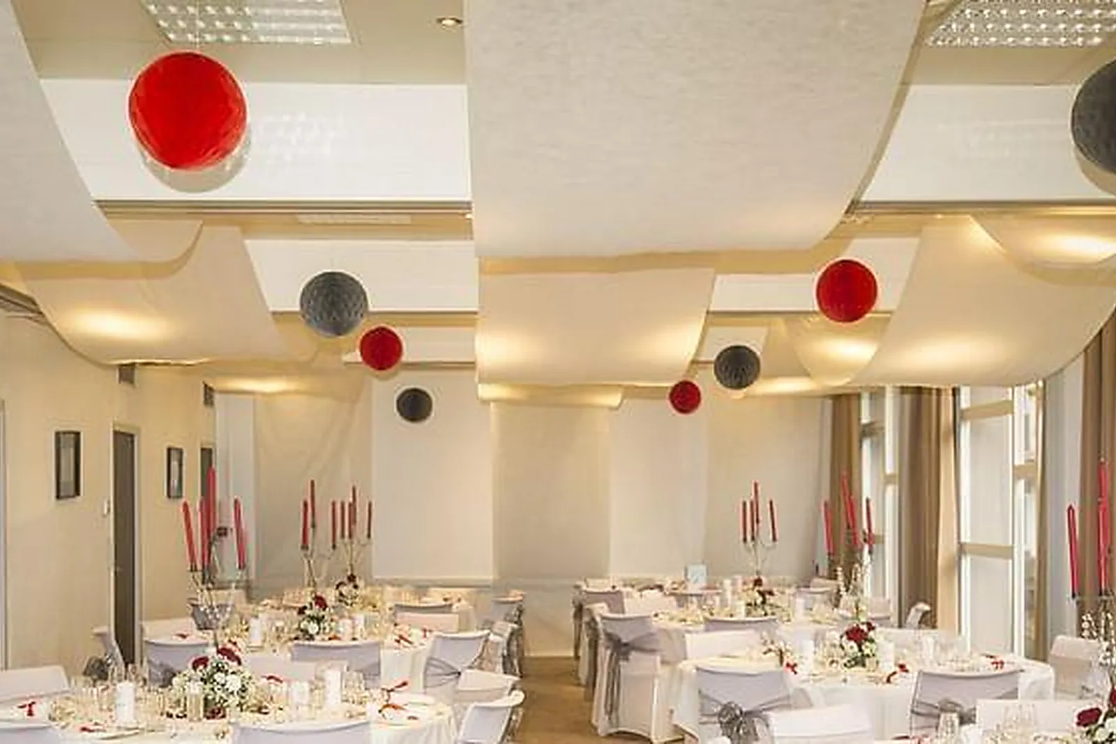 Lieux événementiels, HOTEL MERCURE STRASBOURG AÉROPORT ****