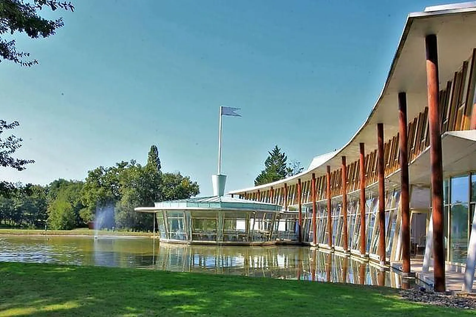 Lieux événementiels, HOTEL RESTAURANT DES LACS D'HALCO ***