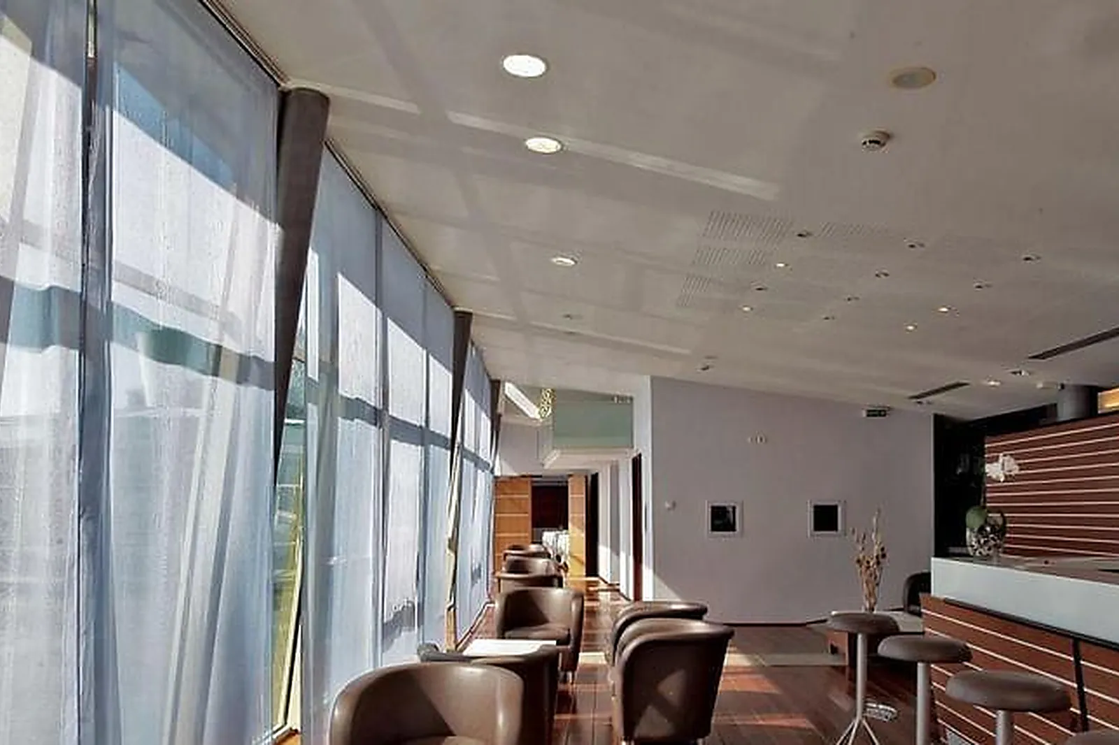 Lieux événementiels, HOTEL RESTAURANT DES LACS D'HALCO ***