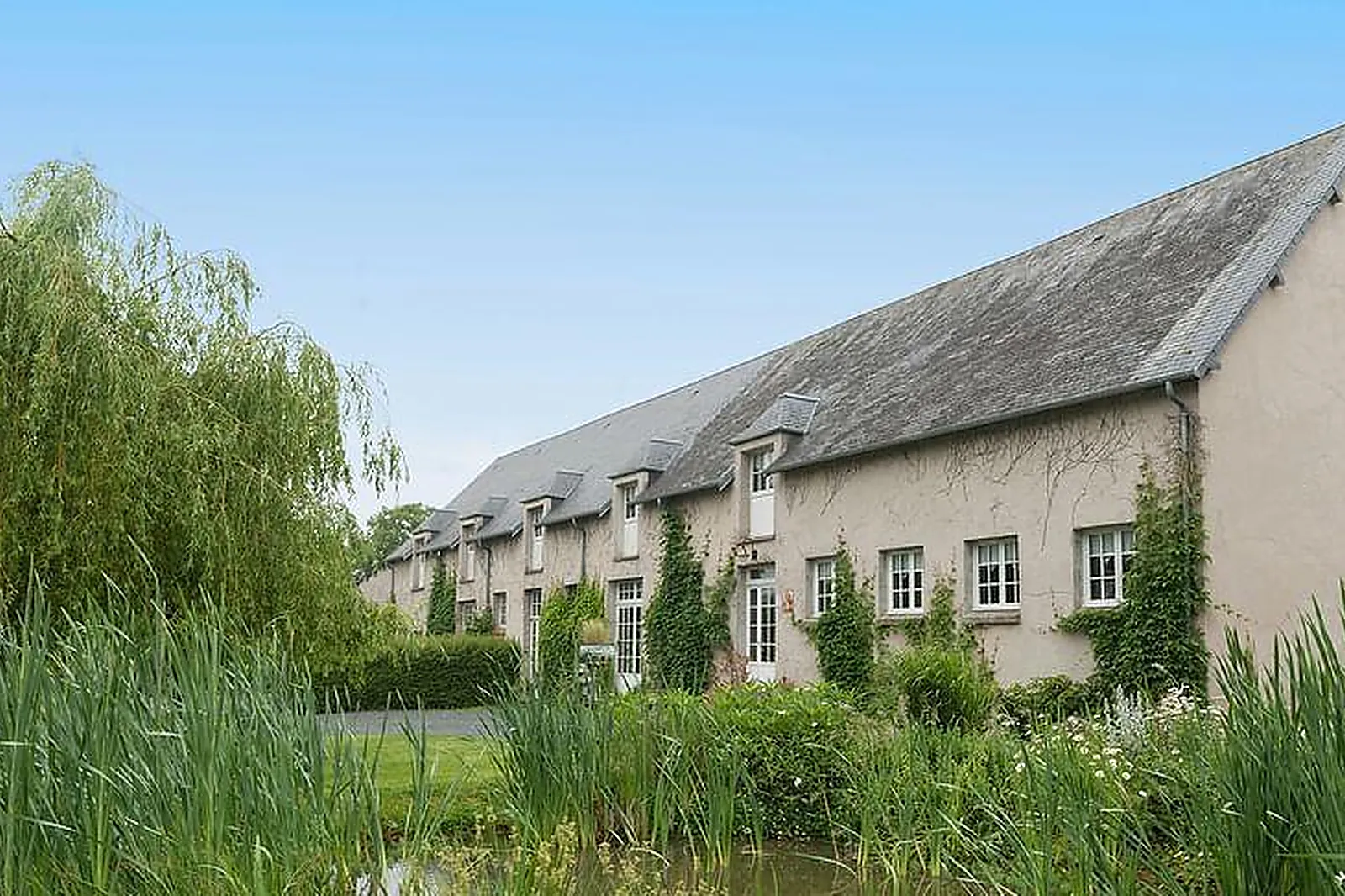 Lieux événementiels, HOTEL THE ORIGINALS LE CHÂTEAU DE LA ROQUE