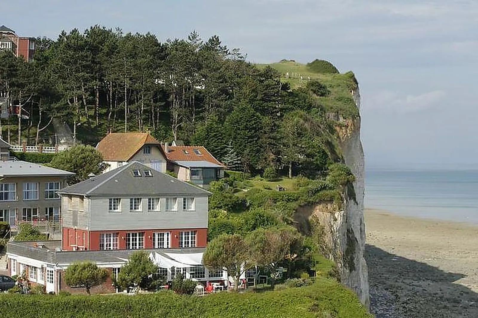 Lieux événementiels, HOTEL THE ORIGINALS LE CISE