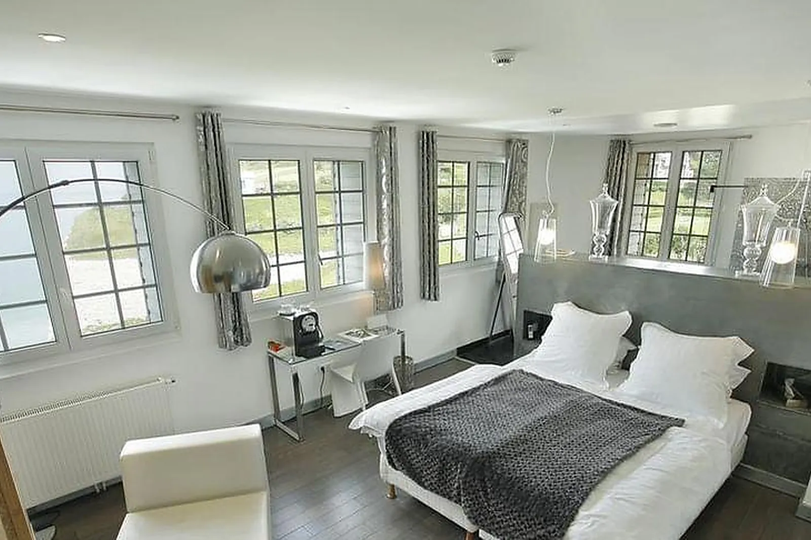 Lieux événementiels, HOTEL THE ORIGINALS LE CISE