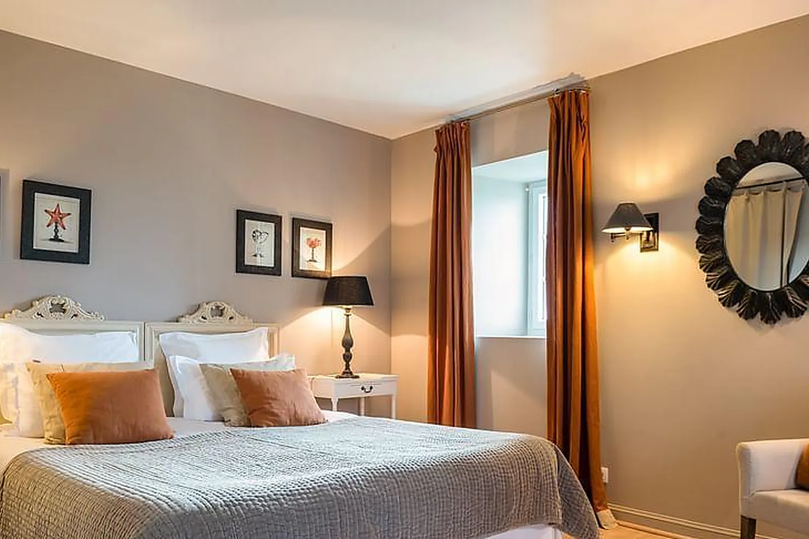 Lieux événementiels, HOTEL THE ORIGINALS RESTAURANT LES ORMES