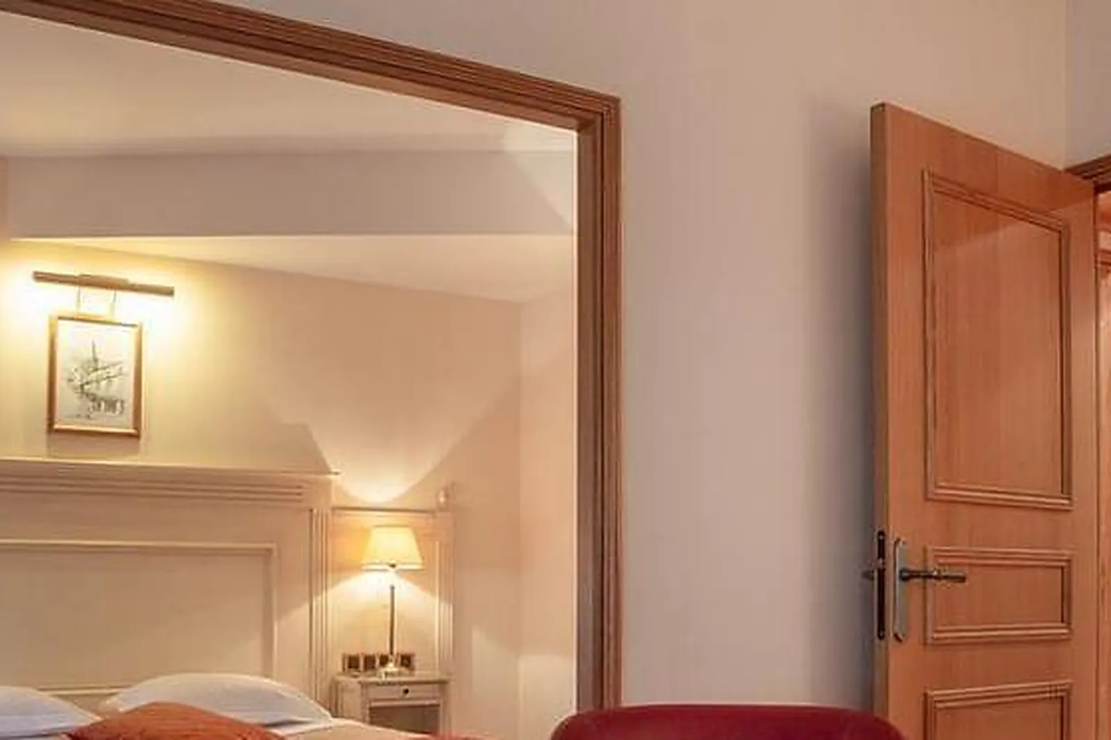 Lieux événementiels, HOTEL THE ORIGINALS TOURNUS LE REMPART