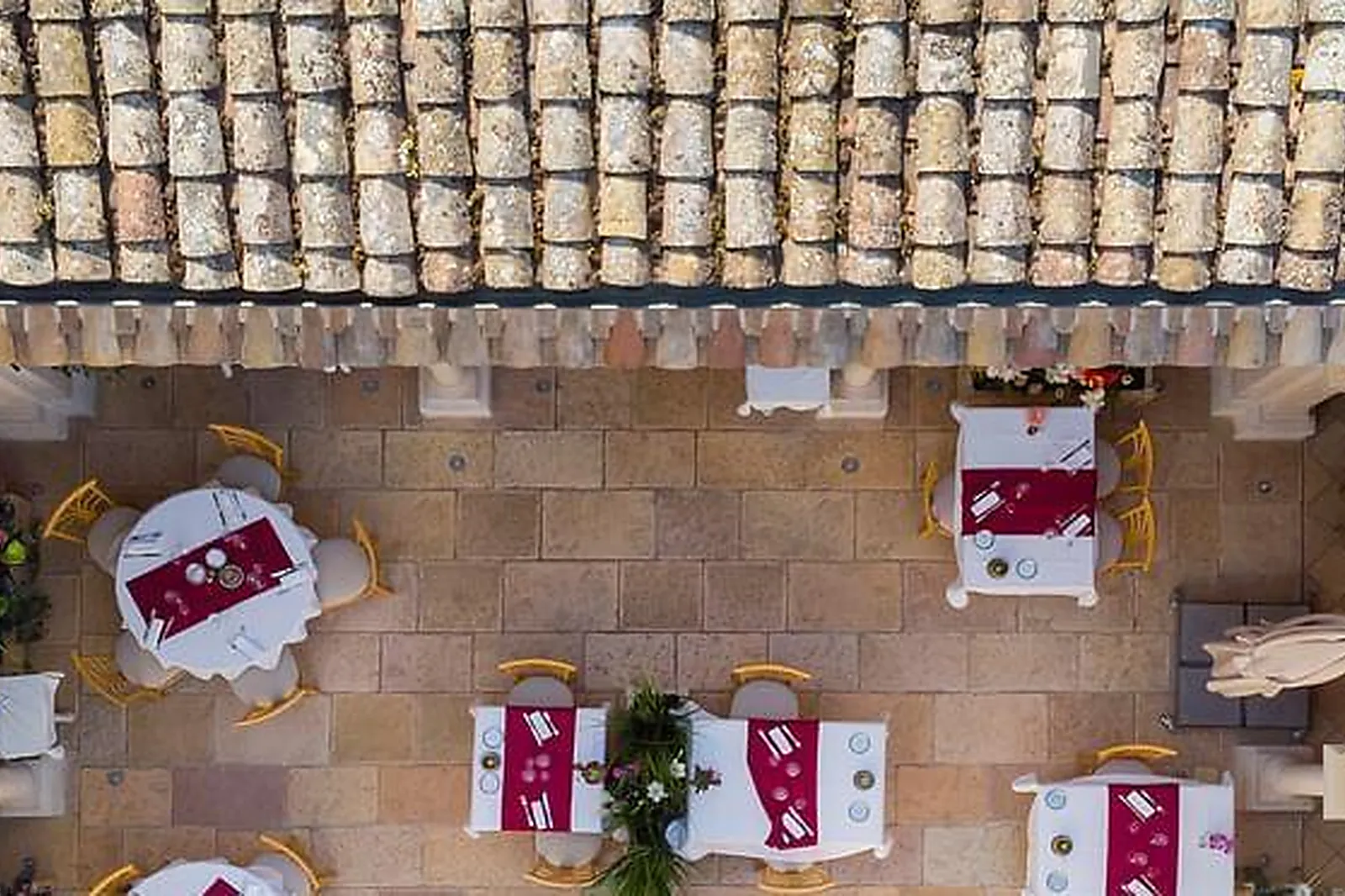 Lieux événementiels, HOTEL THE ORIGINALS TOURNUS LE REMPART