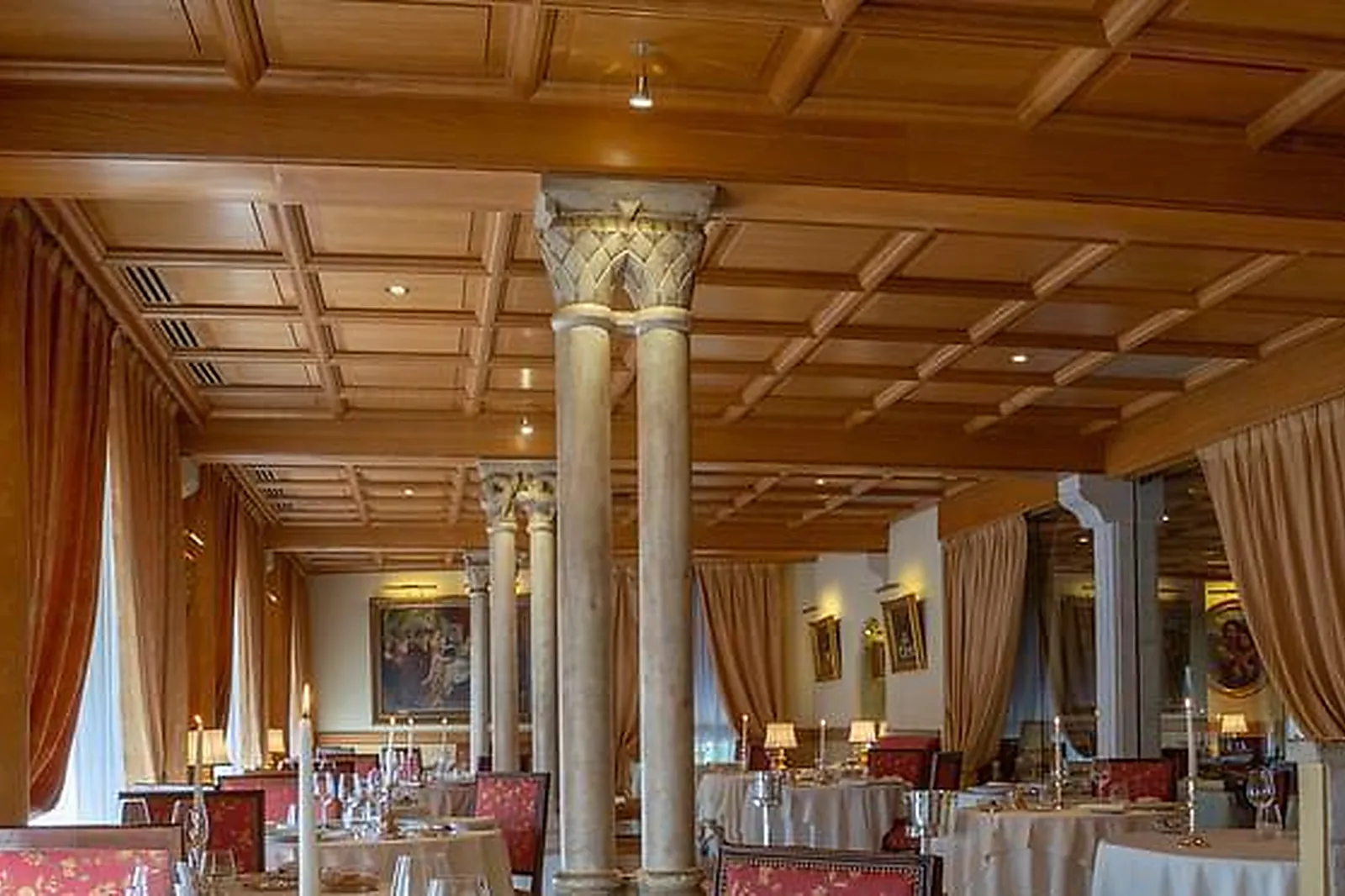 Lieux événementiels, HOTEL THE ORIGINALS TOURNUS LE REMPART