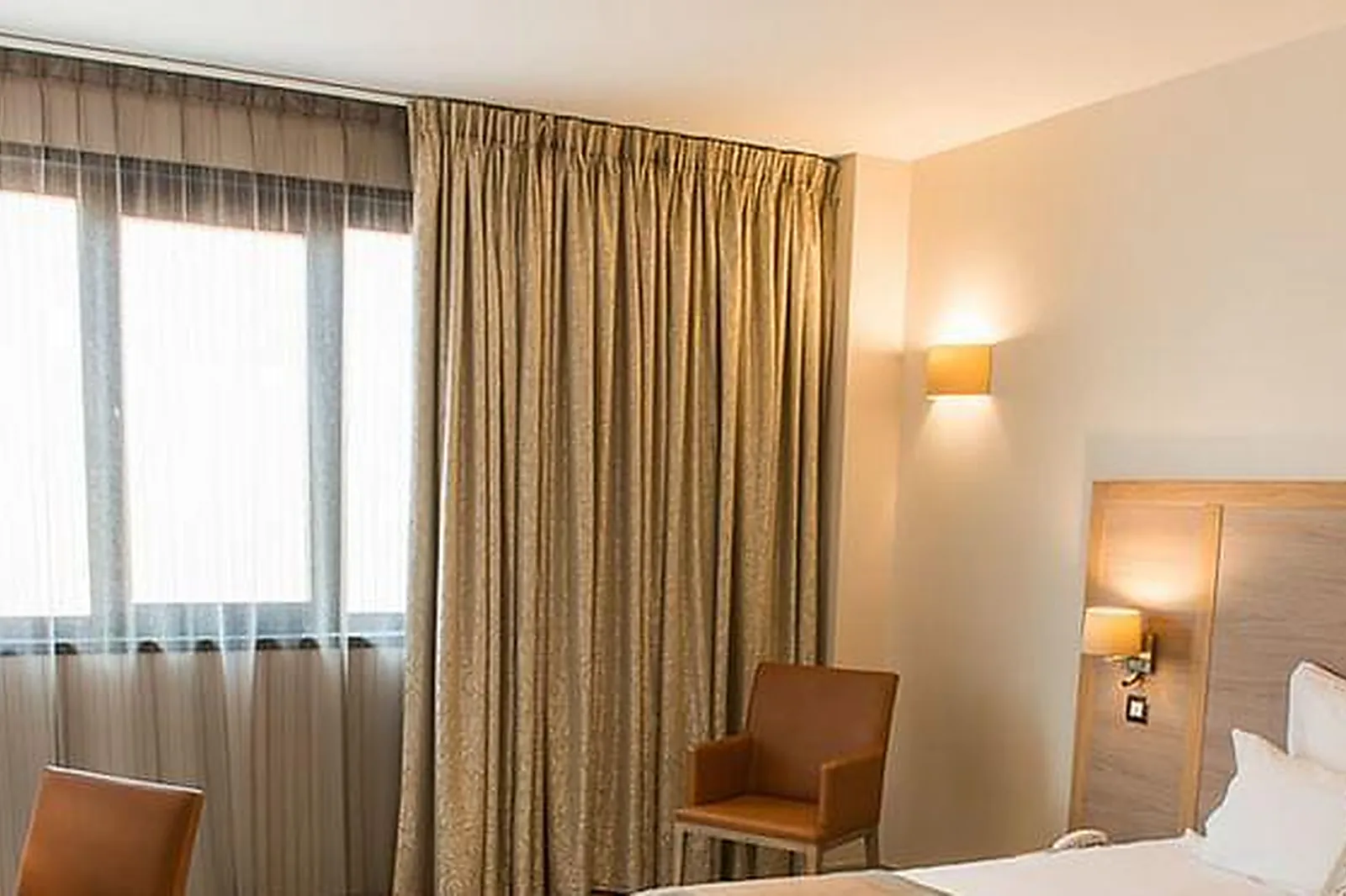 Lieux événementiels, HOTEL VATEL ****