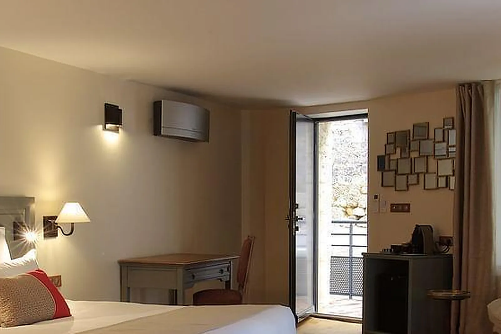 Lieux événementiels, HOTEL VATEL ****