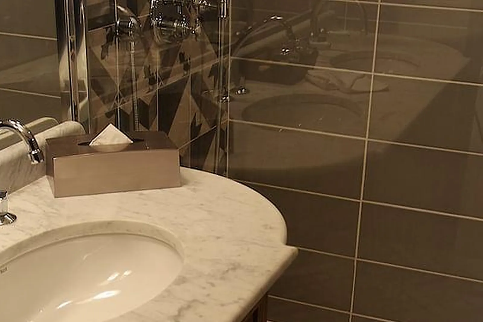 Lieux événementiels, HOTEL VATEL ****