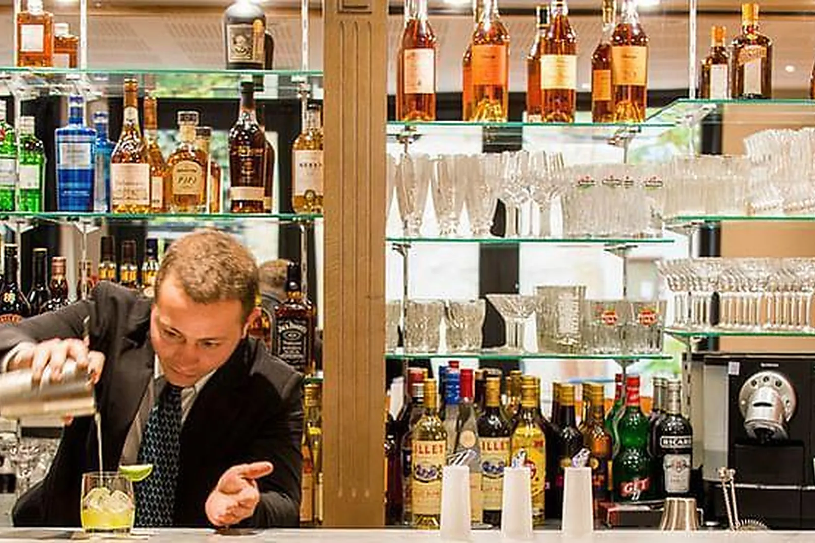 Lieux événementiels, HOTEL VATEL ****