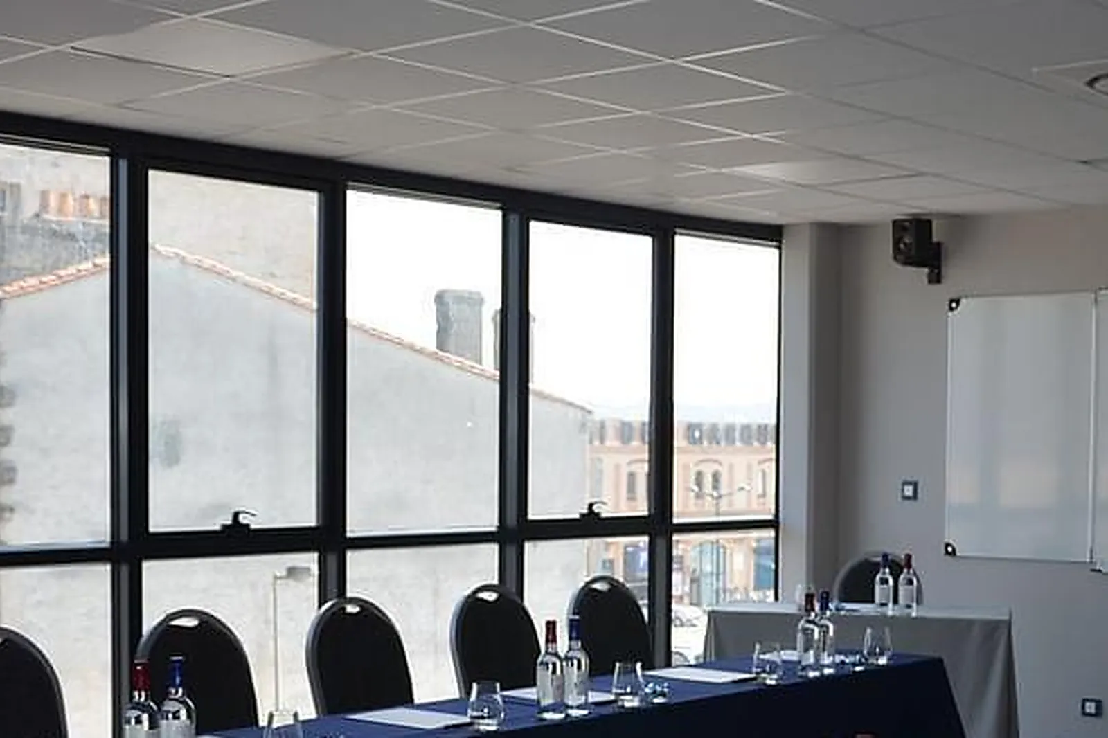 Lieux événementiels, HOTEL VATEL ****