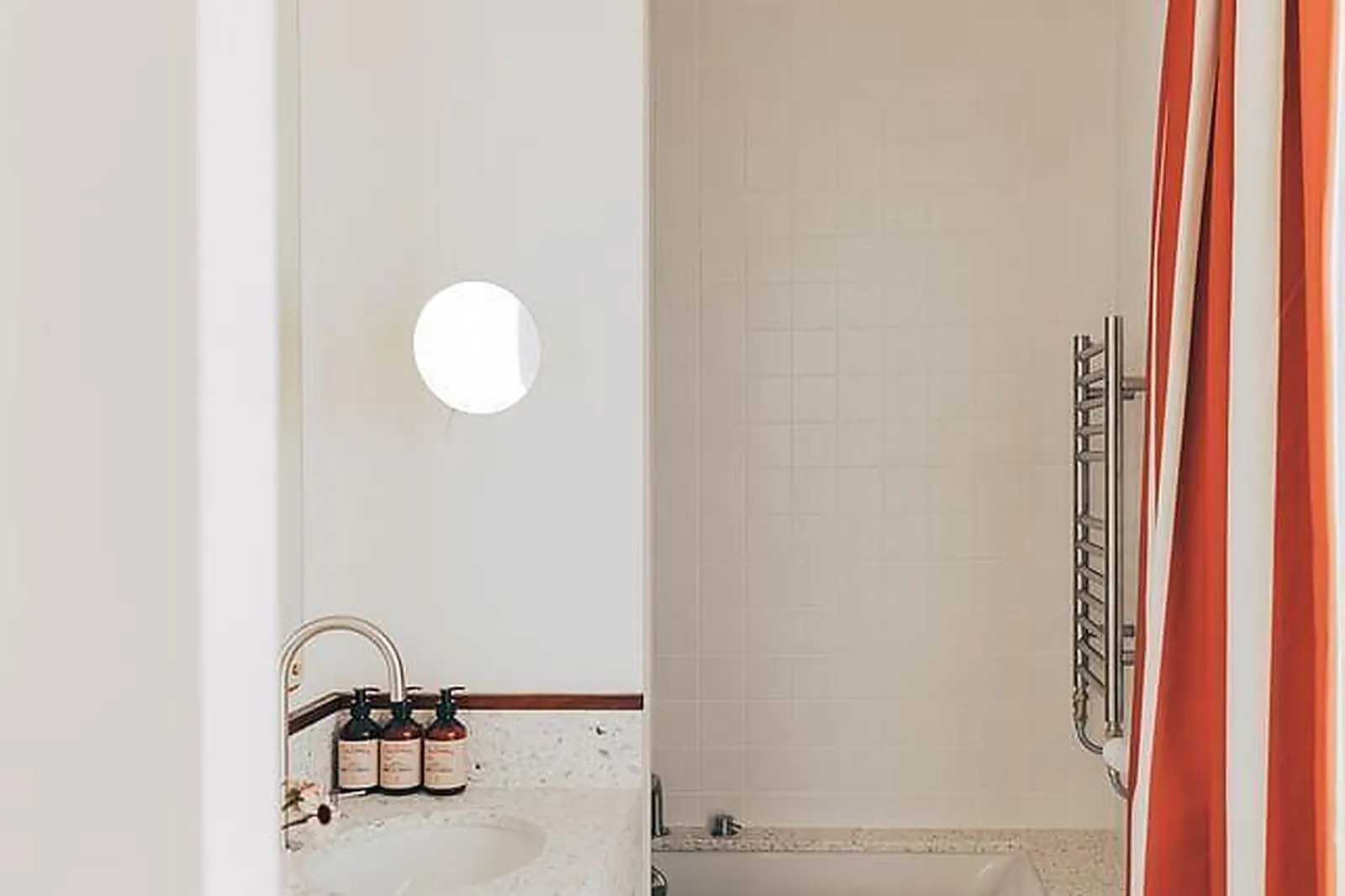 Lieux événementiels, HOTEL WALLACE - PARIS 15****