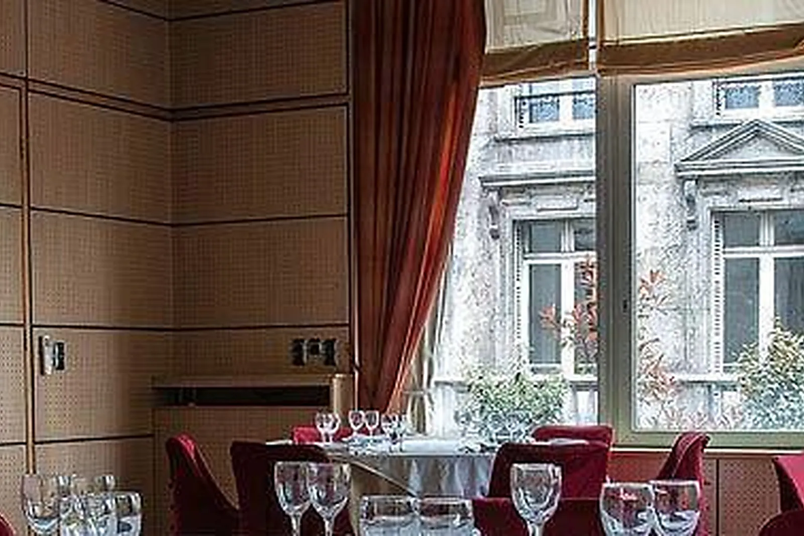 Lieux événementiels, HOTEL DE L'UNIVERS REIMS CENTRE****