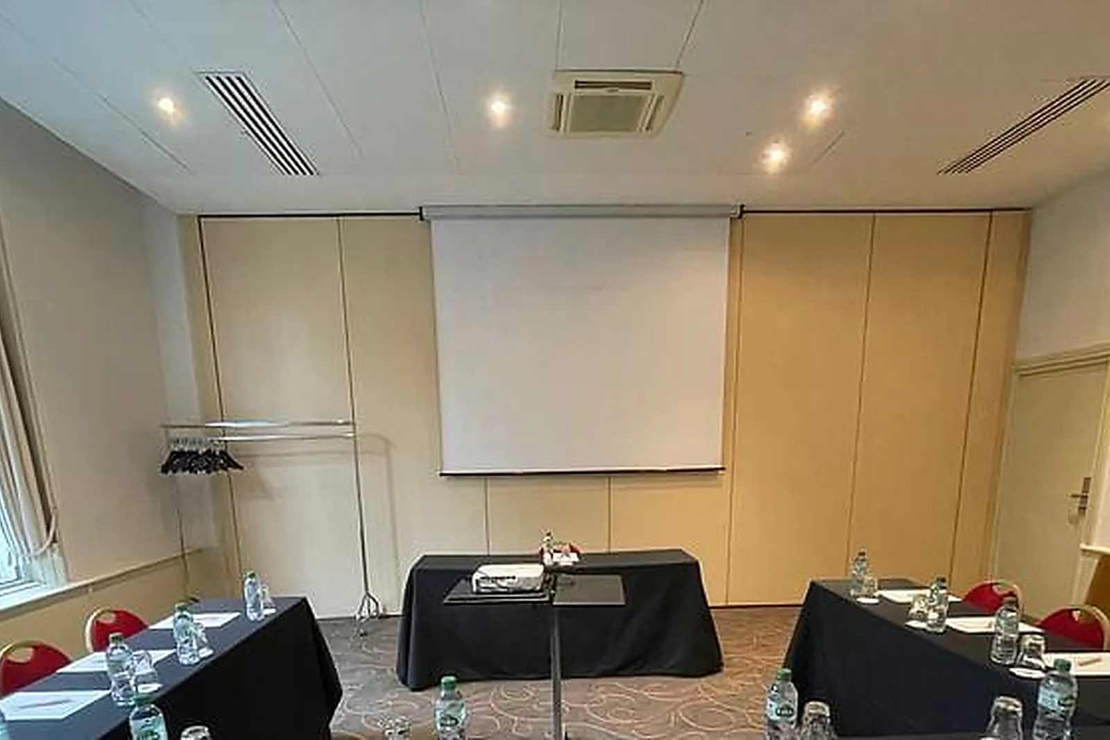 Lieux événementiels, HOTEL DE L'UNIVERS REIMS CENTRE****