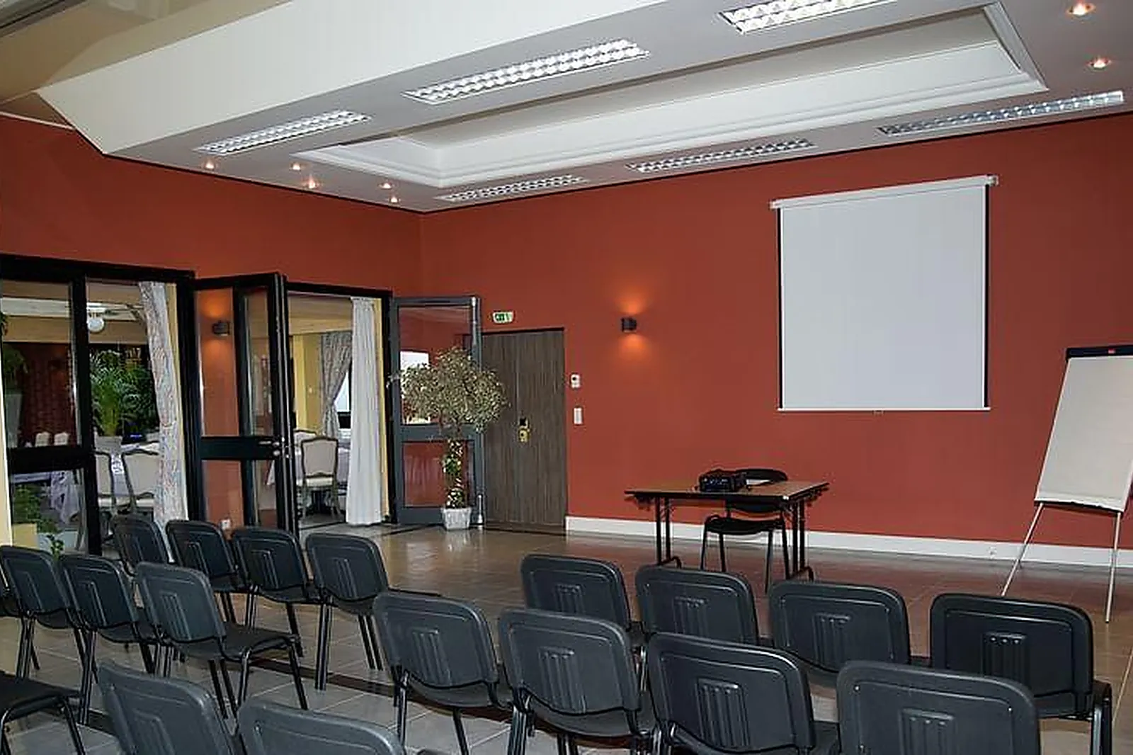 Lieux événementiels, HOTEL IBIS STYLES AUXERRE NORD