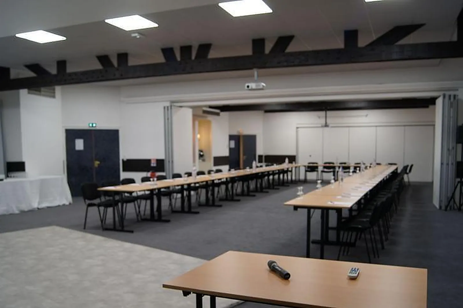 Lieux événementiels, HOTEL IBIS STYLES AUXERRE NORD