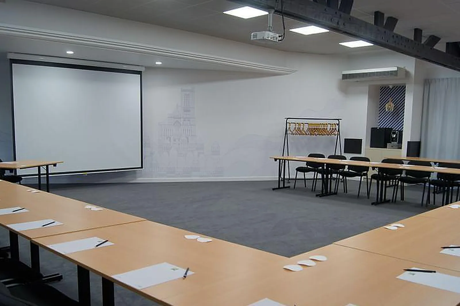 Lieux événementiels, HOTEL IBIS STYLES AUXERRE NORD