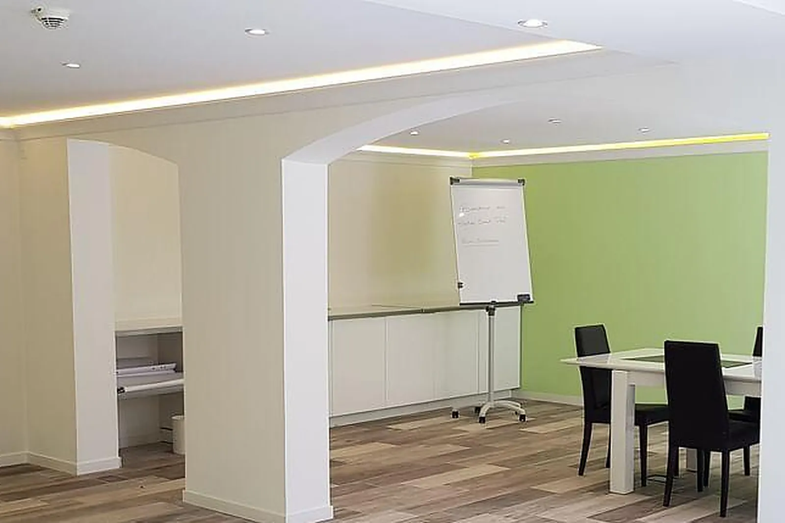 Lieux événementiels, HOTEL LES BASTIDES SAINT PAUL