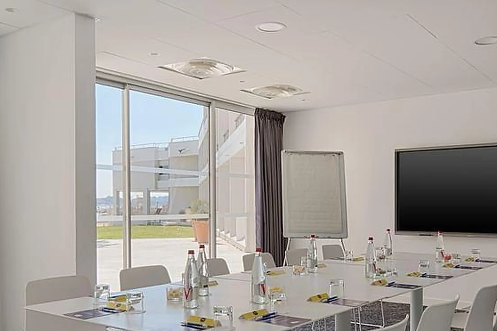 Lieux événementiels, HOTEL NHOW MARSEILLE ****