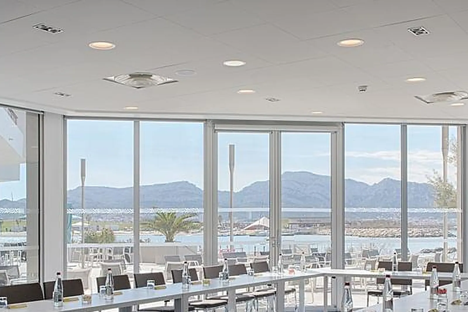 Lieux événementiels, HOTEL NHOW MARSEILLE ****