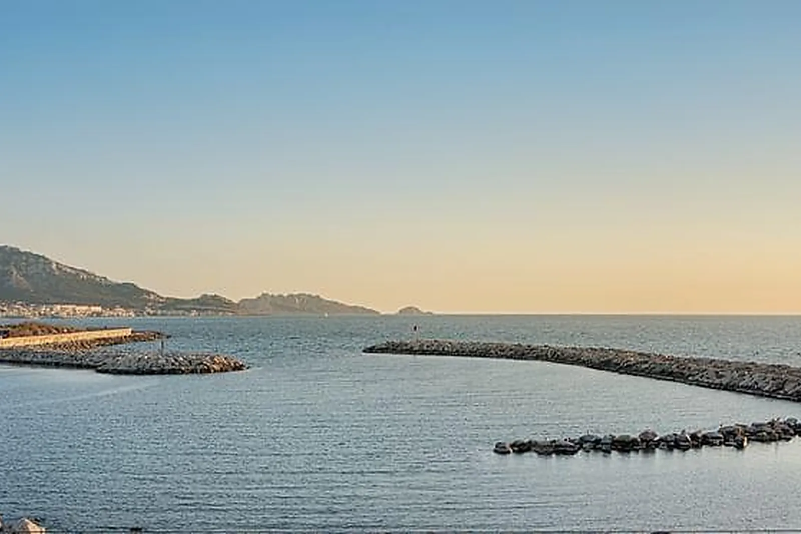 Lieux événementiels, HOTEL NHOW MARSEILLE ****