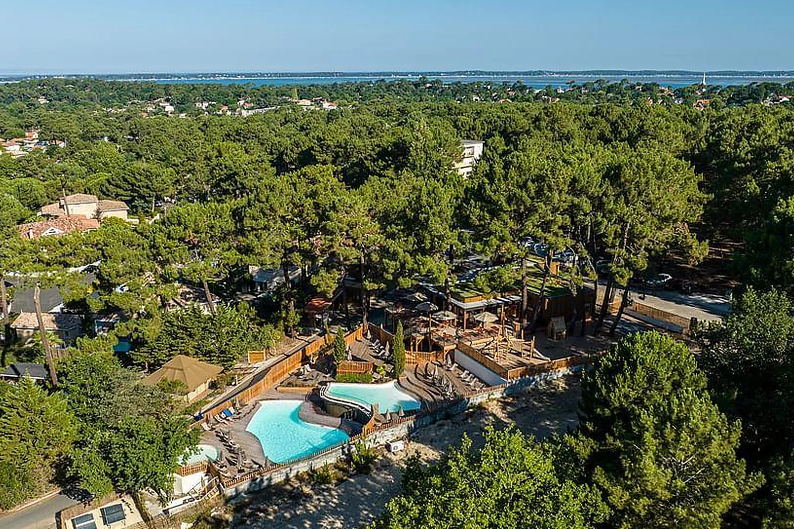 Lieux événementiels, HUTTOPIA ARCACHON****