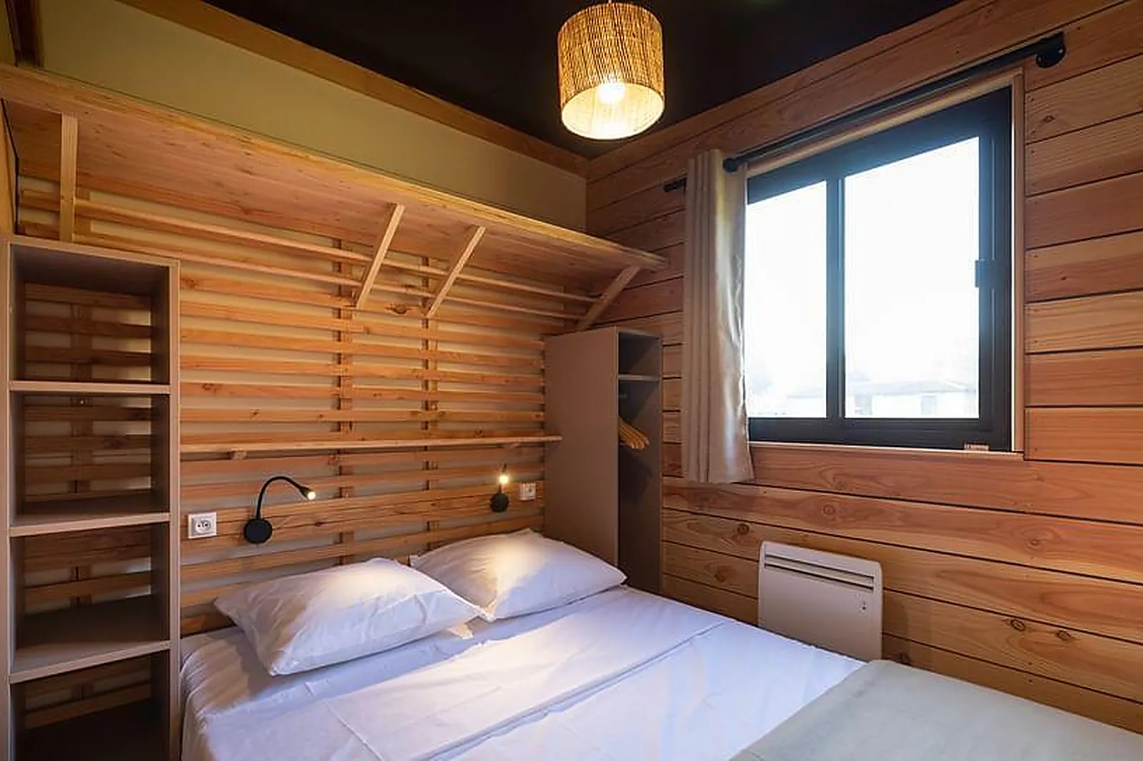 Lieux événementiels, HUTTOPIA ARCACHON****