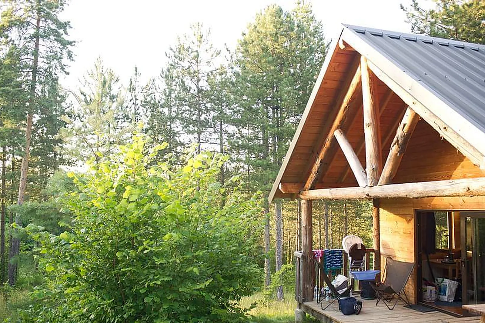 Lieux événementiels, HUTTOPIA LANMARY ***