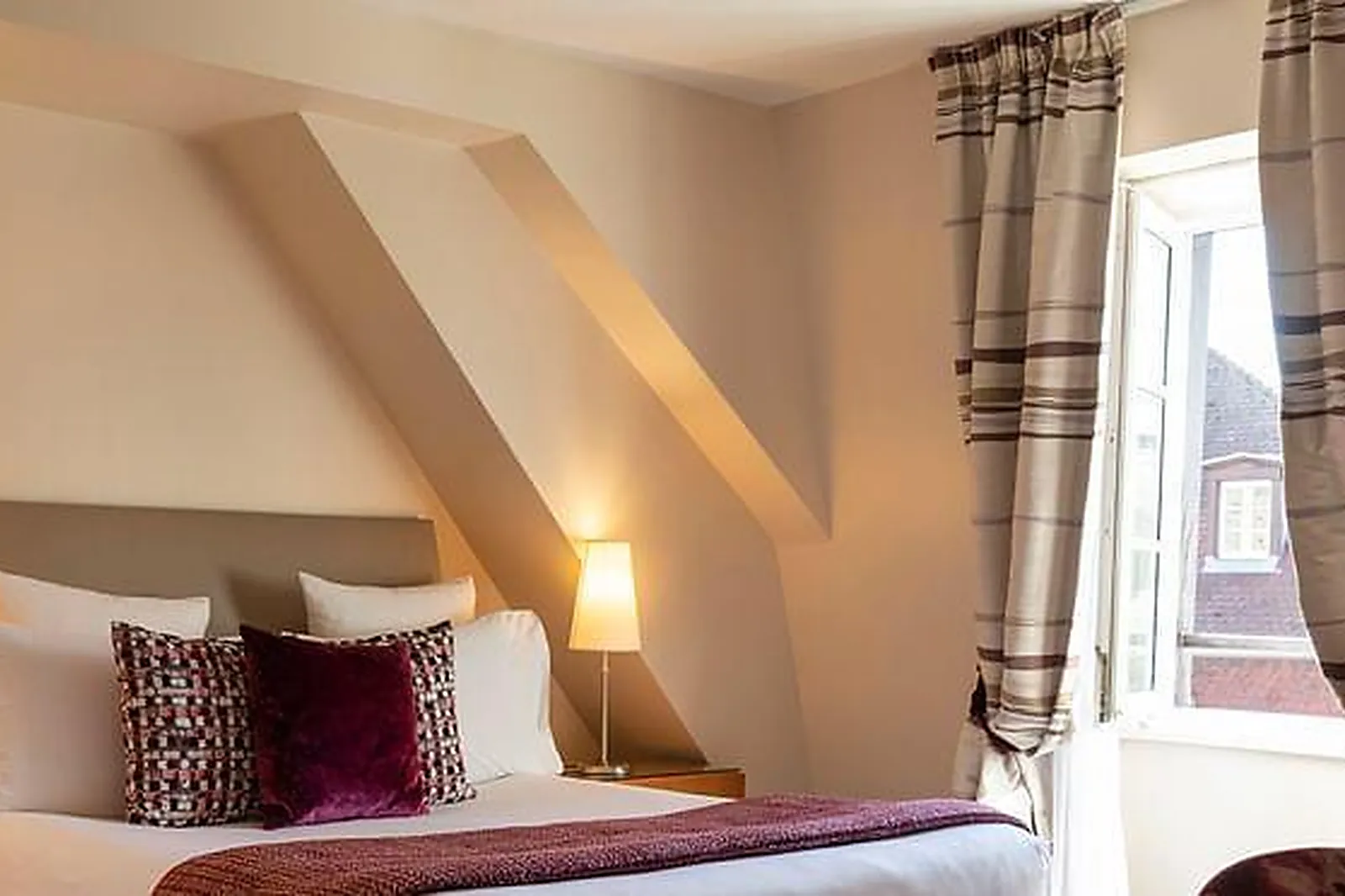 Lieux événementiels, HÔTEL & PAVILLON RÉGENT PETITE FRANCE *****