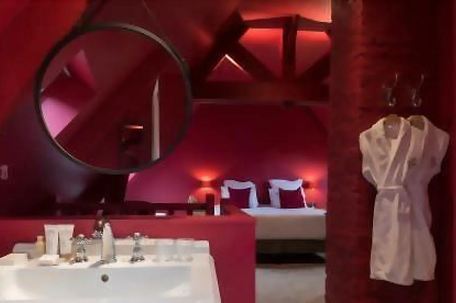 Lieux événementiels, HÔTEL & SPA LES PINS DE CÉSAR****