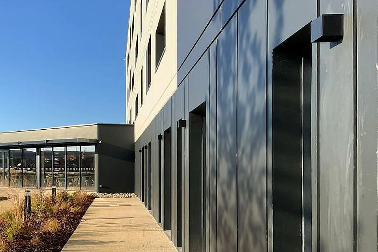 Lieux événementiels, HÔTEL AKENA LA CHAPELLE SAINT LUC***