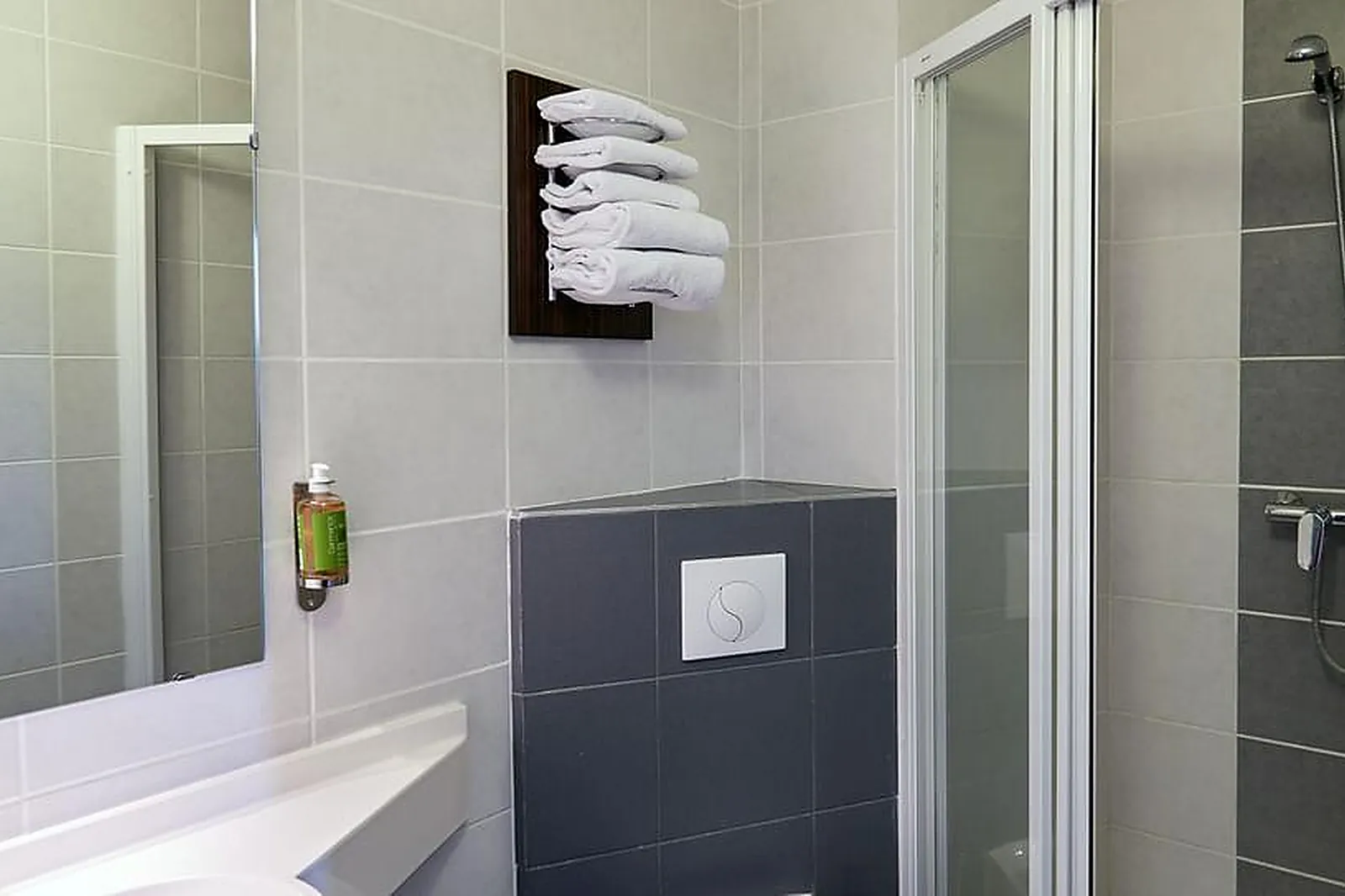 Lieux événementiels, HÔTEL AKENA LA FERTÉ BERNARD***