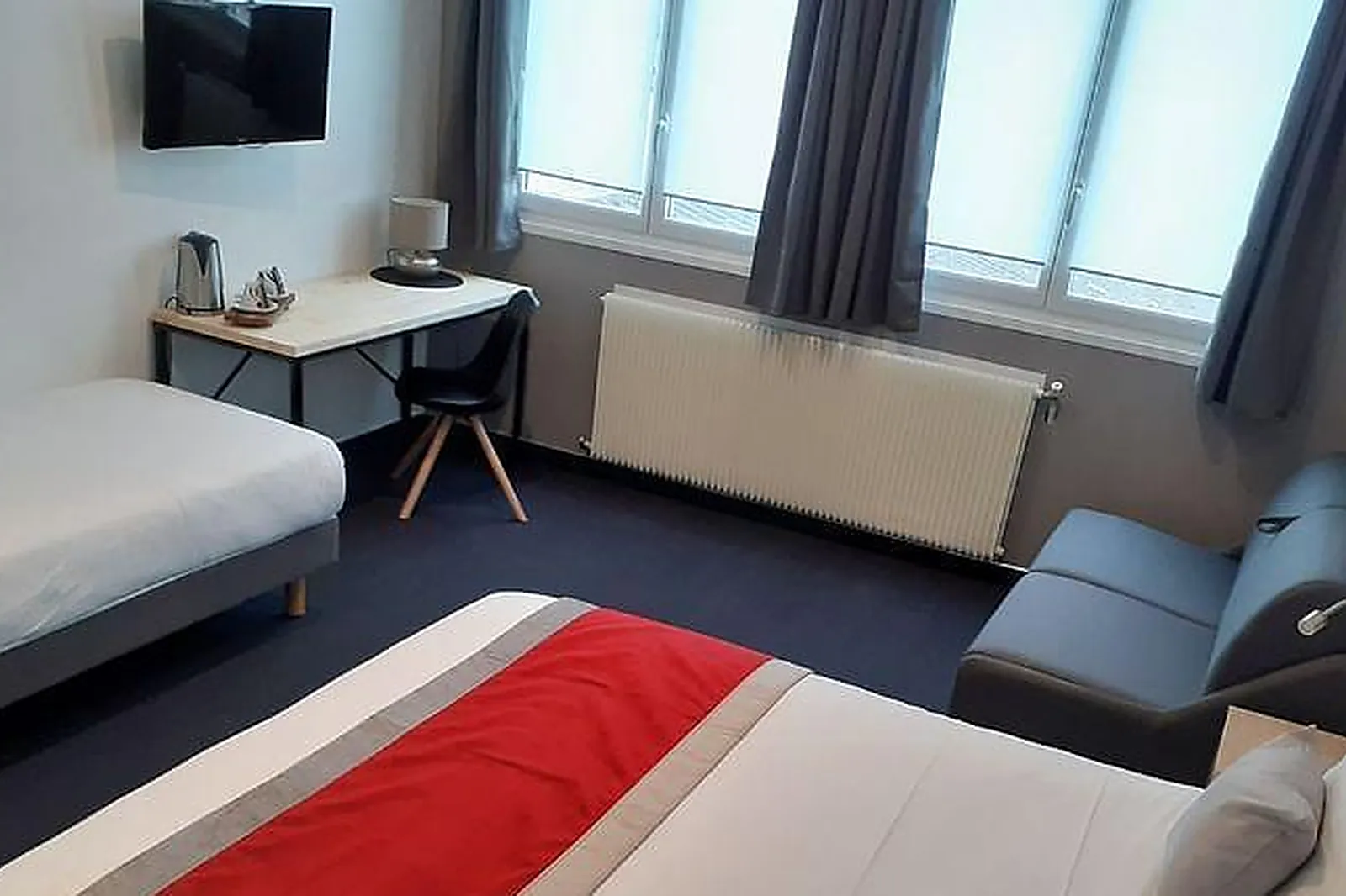 Lieux événementiels, HÔTEL AKENA LE CLOS DE CÈDRES**