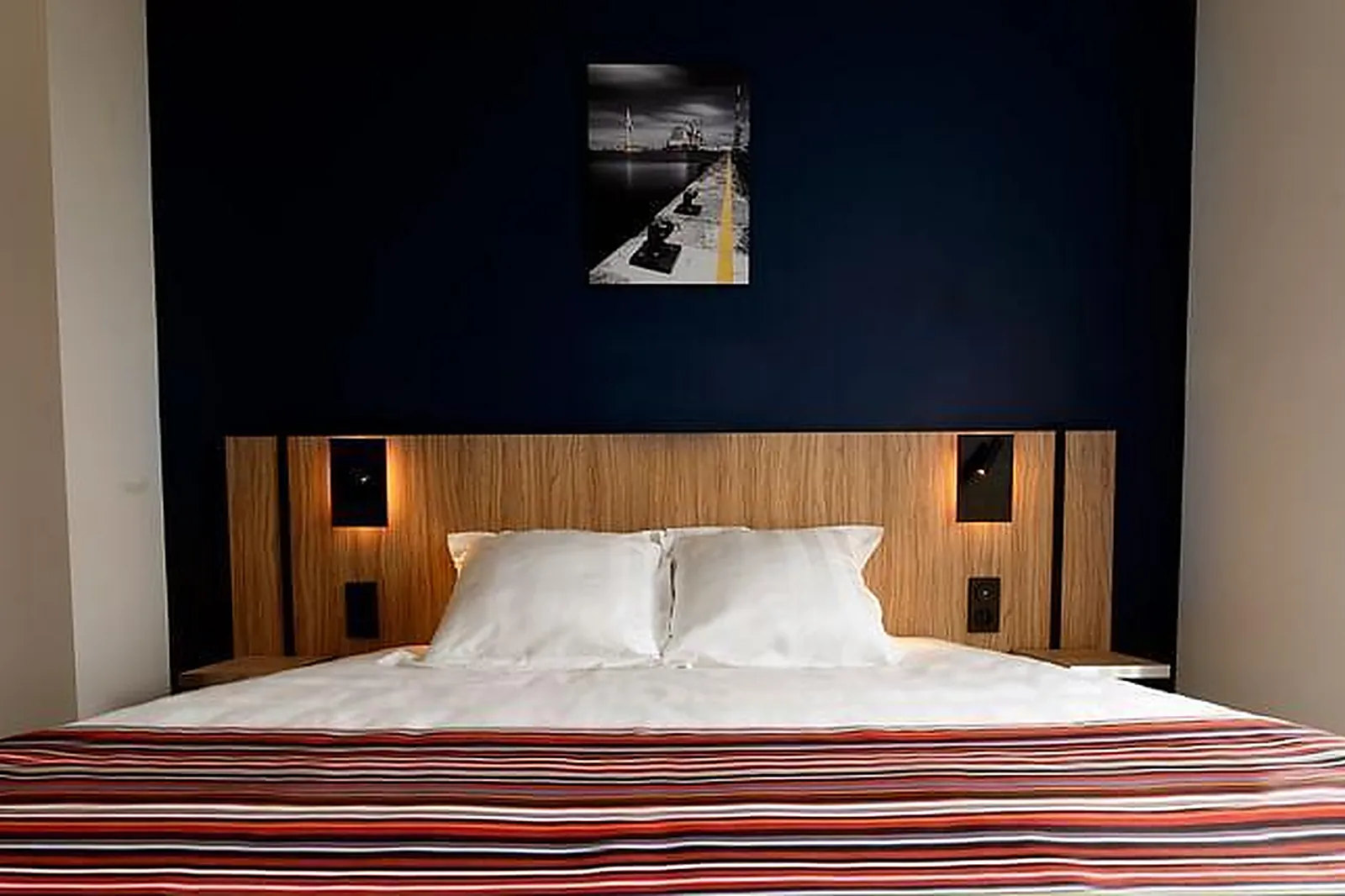 Lieux événementiels, HÔTEL AKENA REZE***