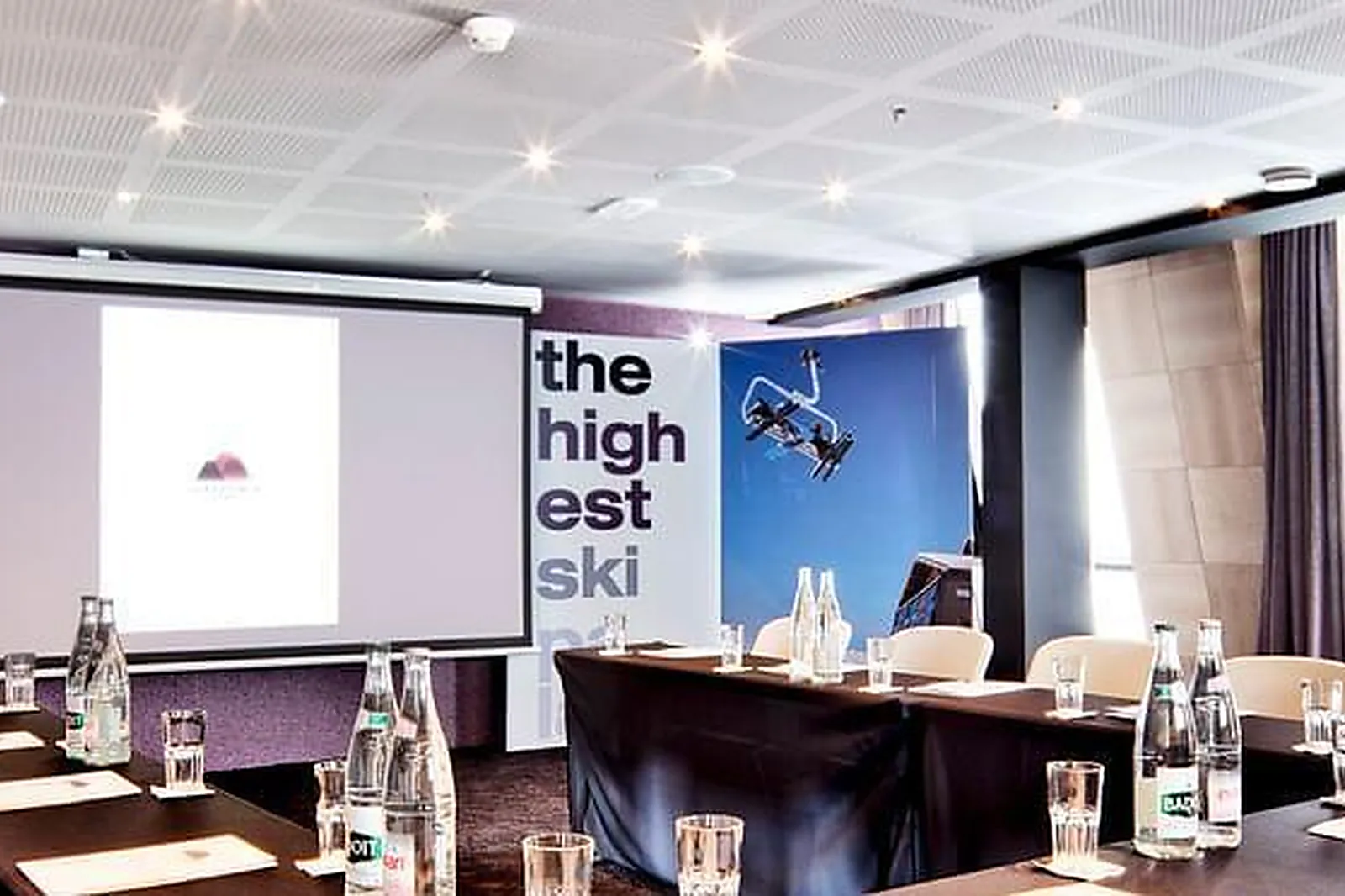 Lieux événementiels, HÔTEL ALTAPURA *****