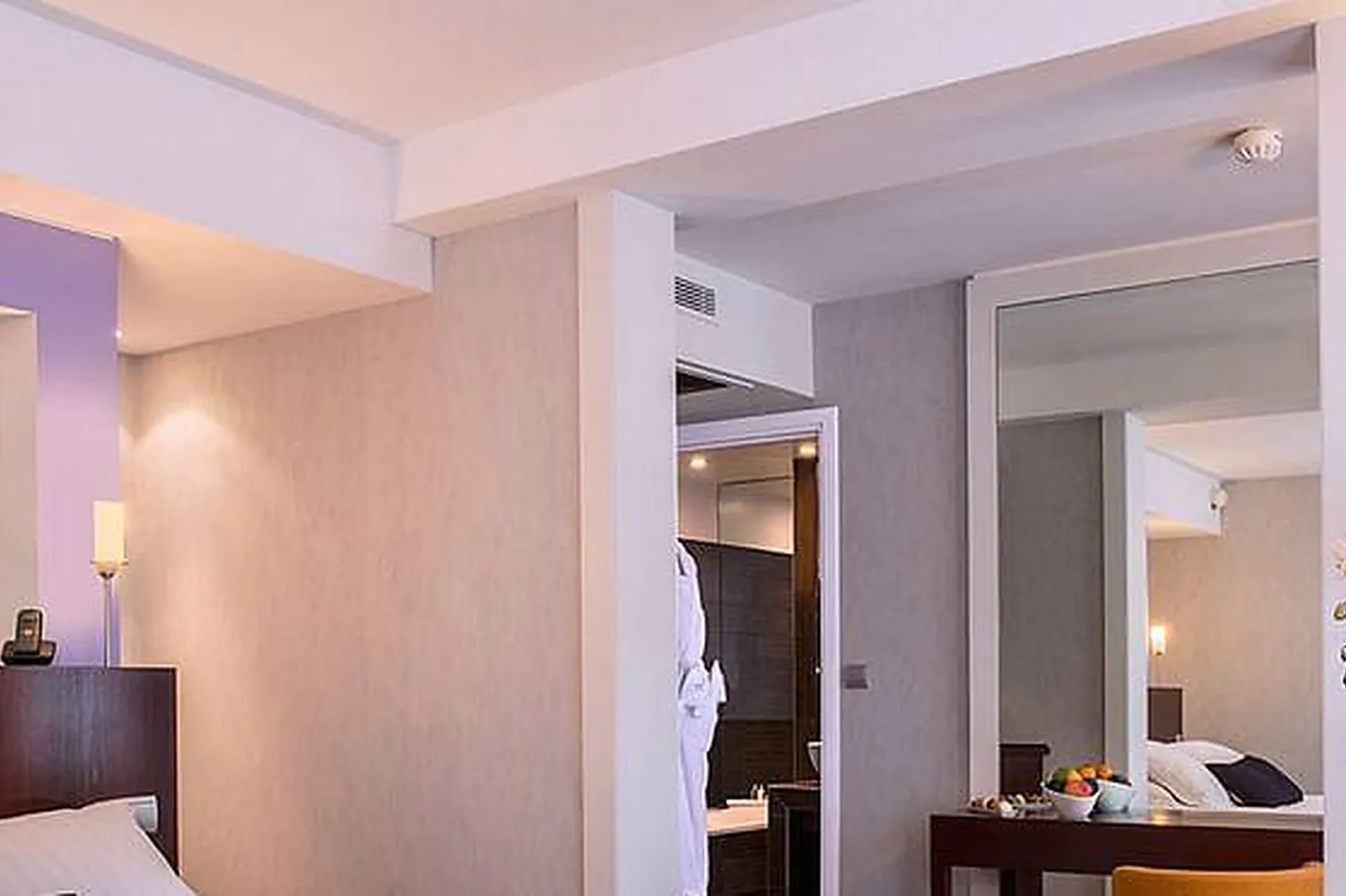 Lieux événementiels, HÔTEL AMPÈRE ****