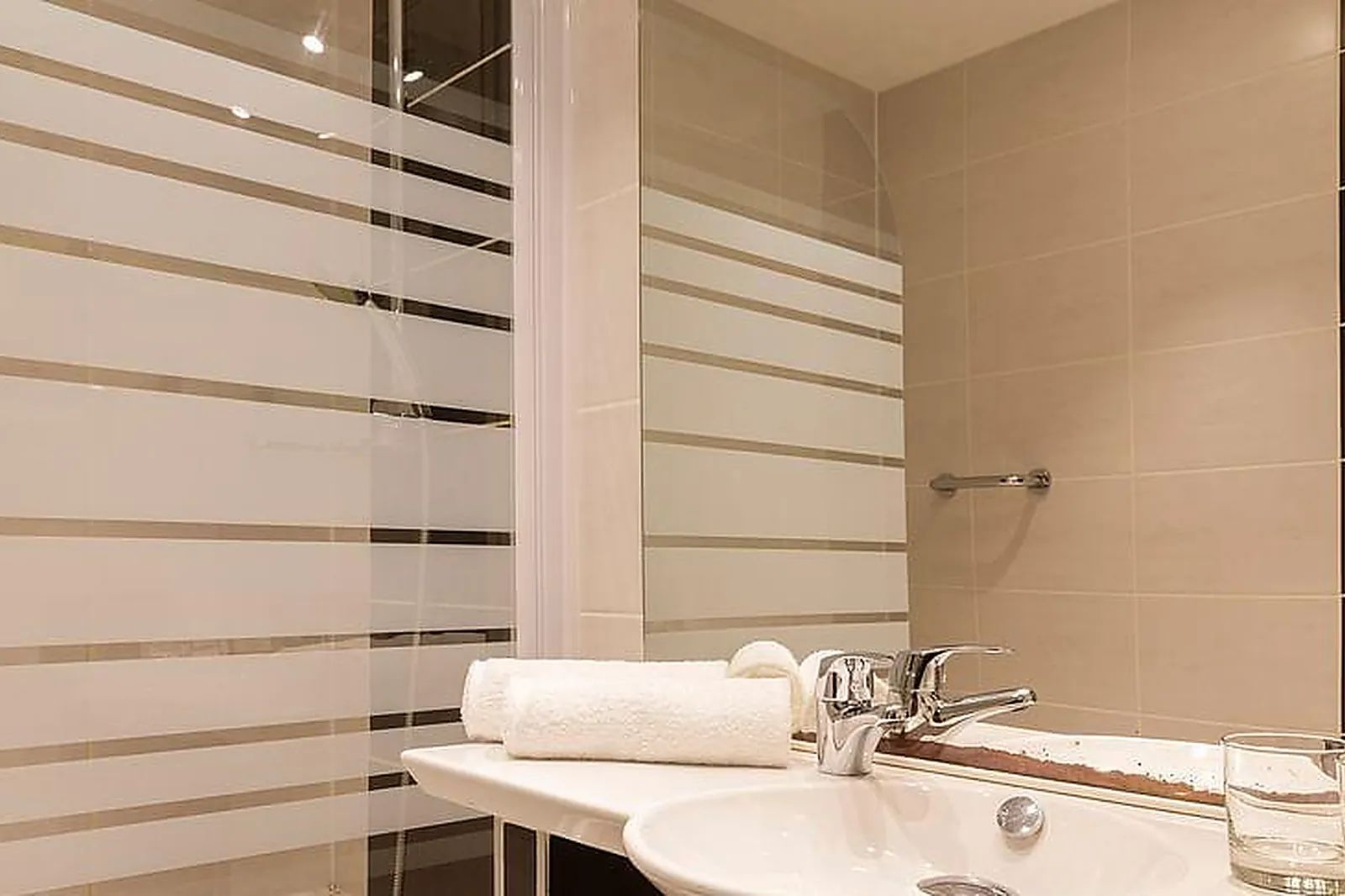 Lieux événementiels, HÔTEL AQUILON SAINT NAZAIRE****