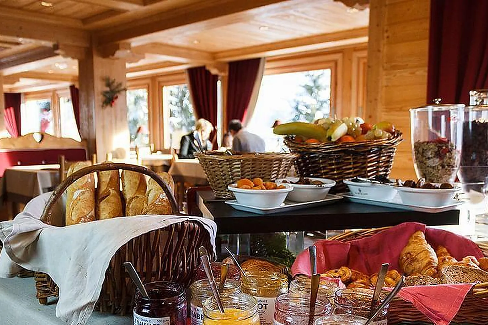 Lieux événementiels, HÔTEL AUX DUCS DE SAVOIE ****