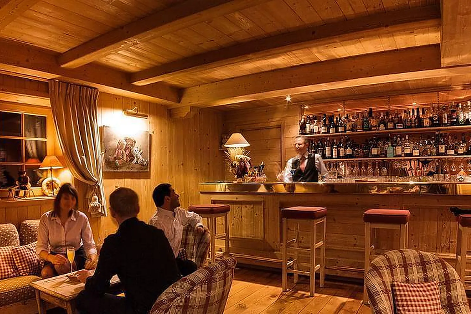 Lieux événementiels, HÔTEL AUX DUCS DE SAVOIE ****