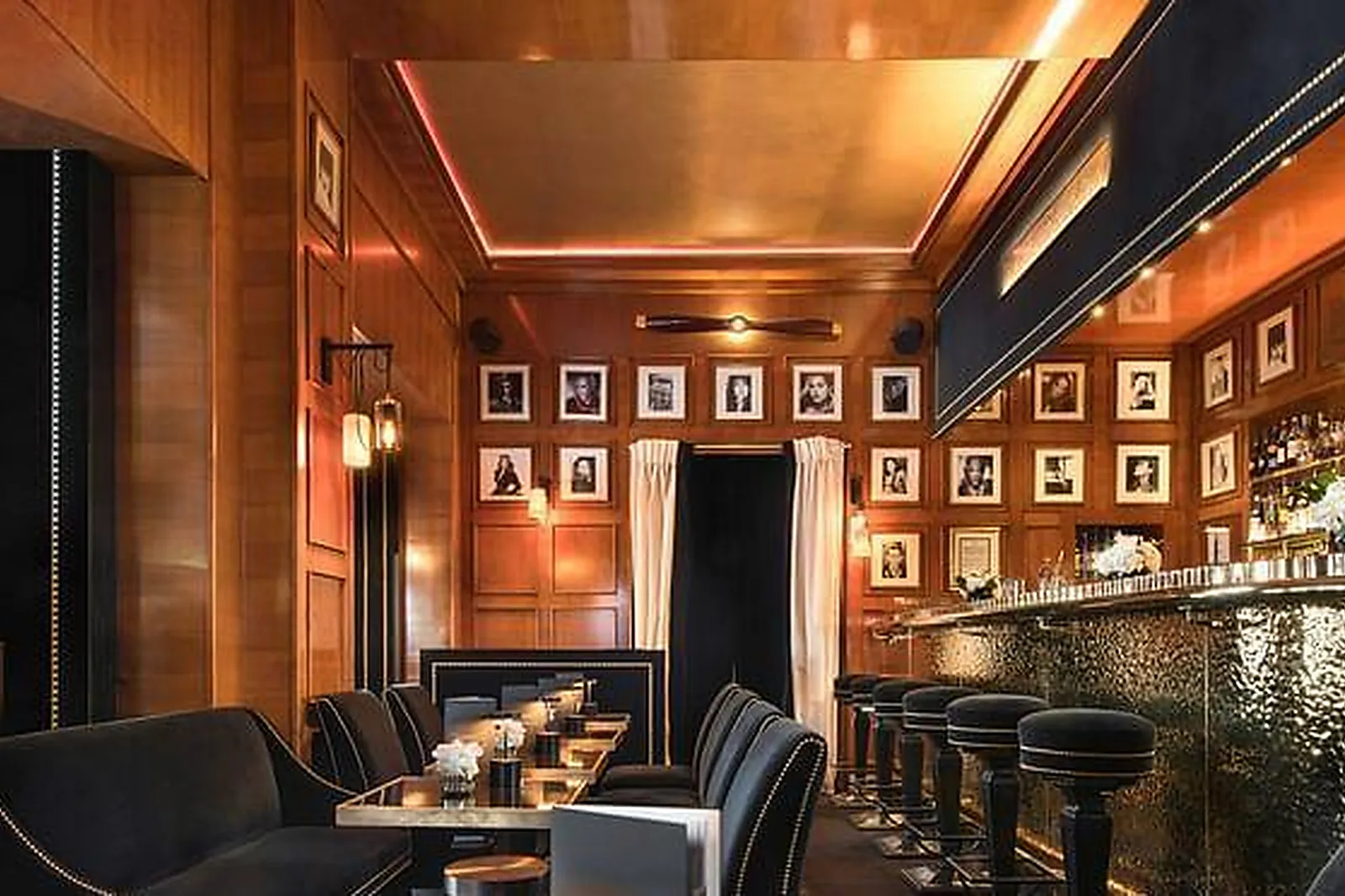 Lieux événementiels, HÔTEL BARRIÈRE LE FOUQUET'S PARIS *****