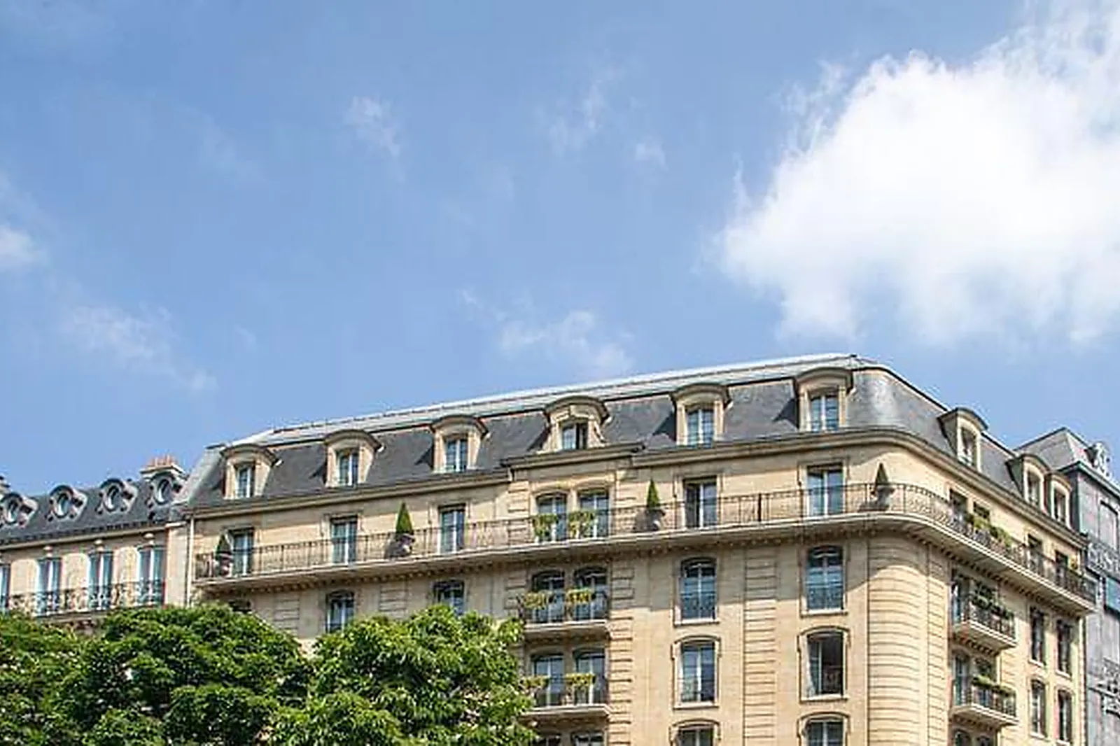 Lieux événementiels, HÔTEL BARRIÈRE LE FOUQUET'S PARIS *****