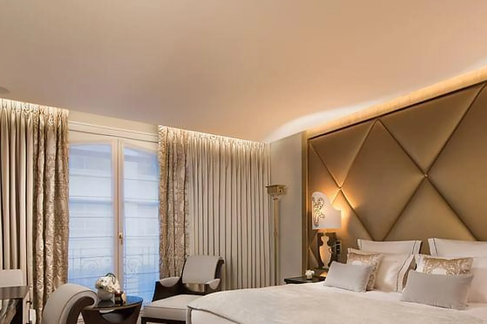 Lieux événementiels, HÔTEL BARRIÈRE LE FOUQUET'S PARIS *****